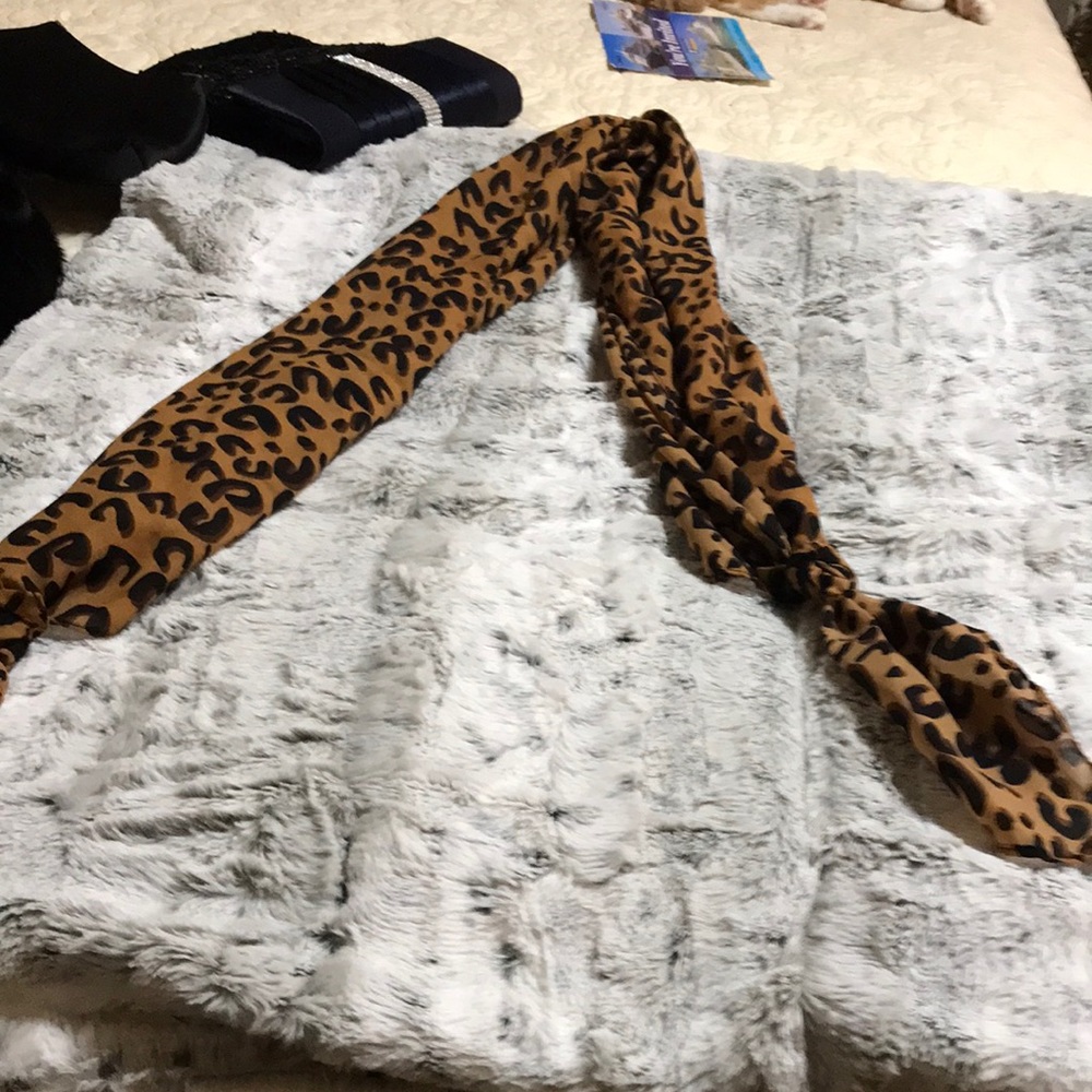 Beautiful animal print silky scarf.